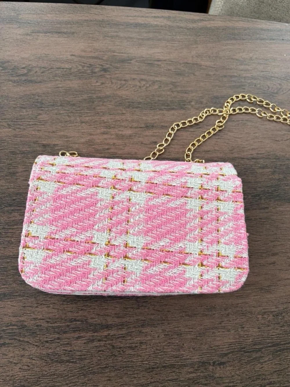 Francesca's Collections Pink Tweed Chain Crossbody Bag with Gold Chain